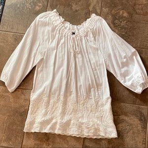 Gorgeous white embroidered tunic—look at details!